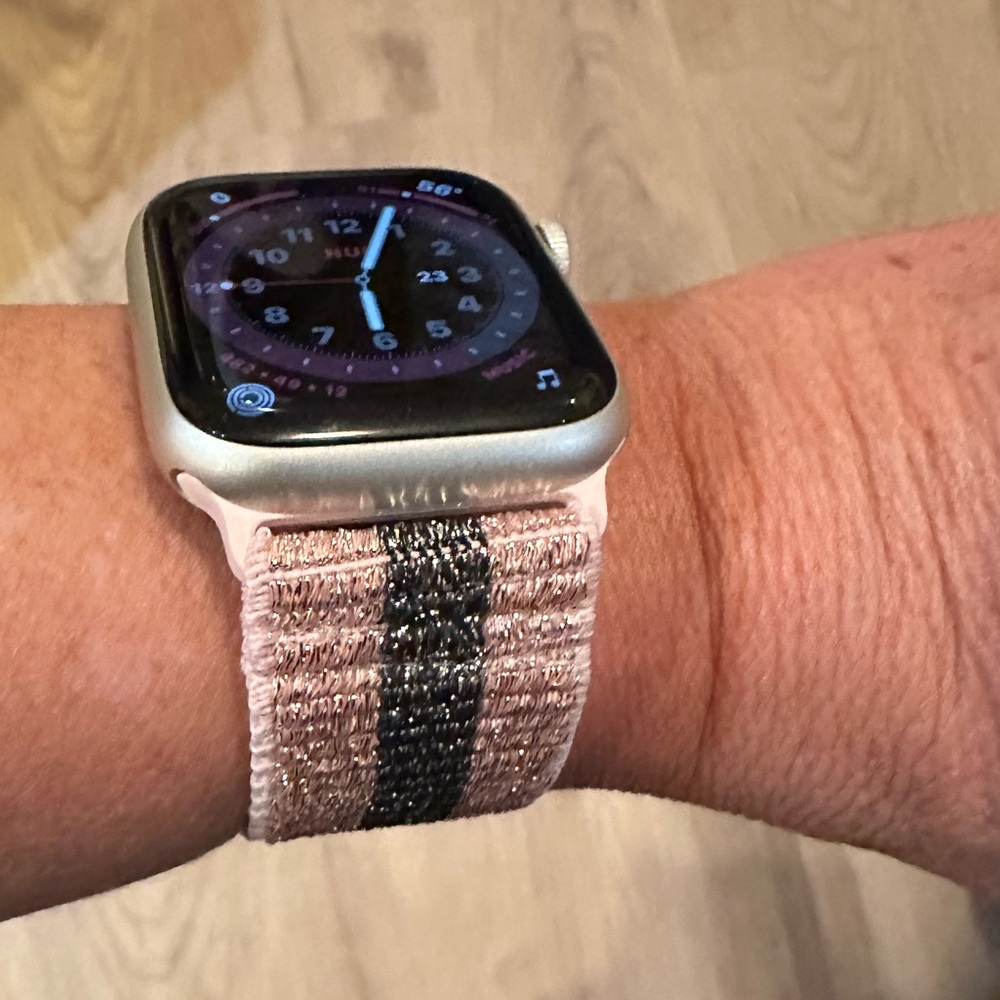 New Apple Watch band sparkle stripe adjustable removable strap
